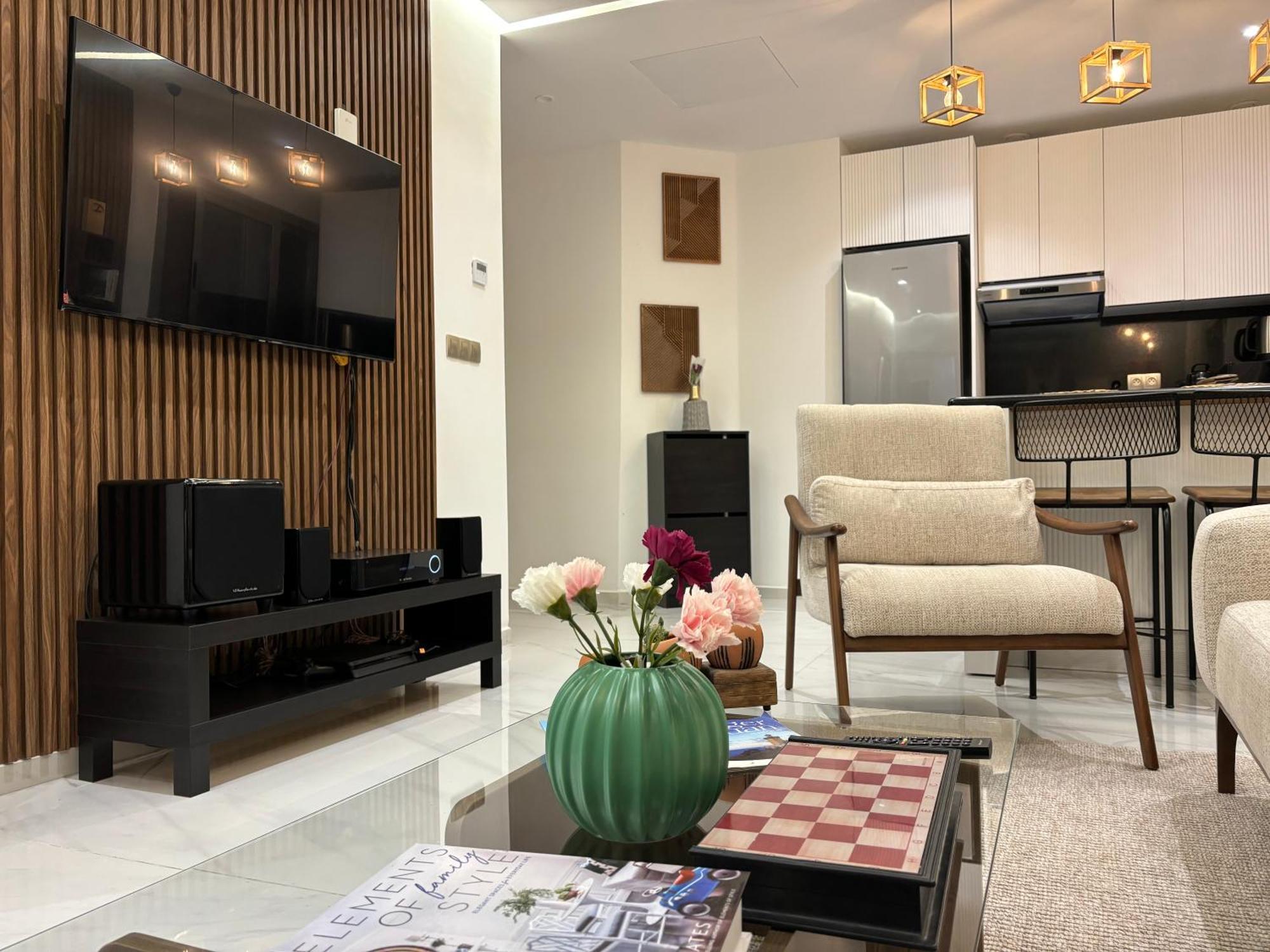 Marina View Residence Luxurious Studio Retreat With Stunning Ocean Views 1 Double Bedroom, 1 Convertible Couch Tanger Exterior foto